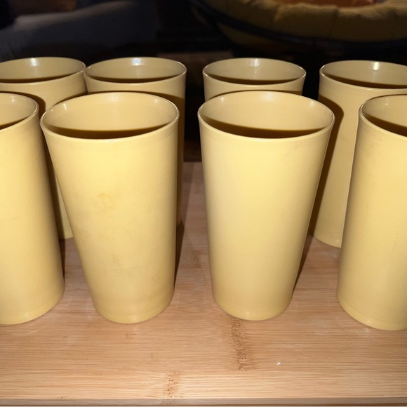Vintage Tupperware 12 oz tumblers - Picture 2 of 2